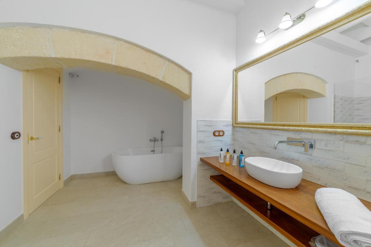 Seranova Luxury Hotel - Adults Only 시우타데야 외부 사진